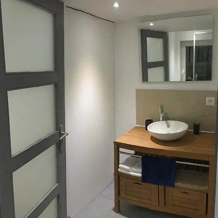 Little Plaza Apartment Lille